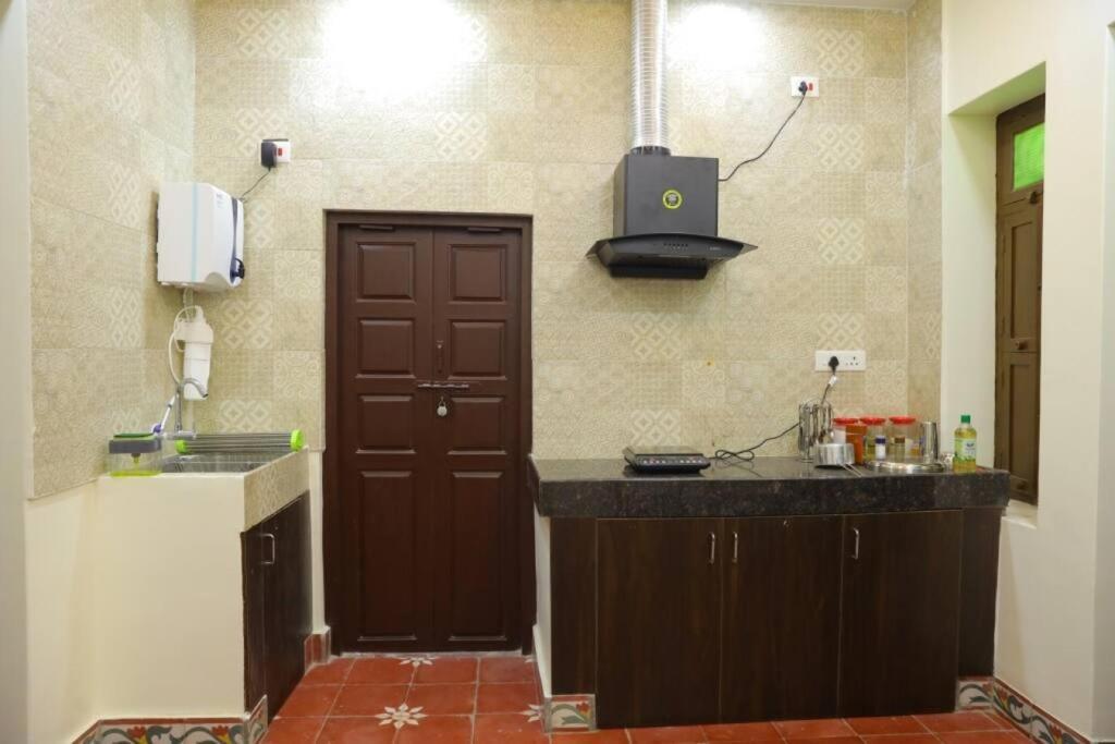 Heritage Home With 2 Bed/2 Bath With Kitchen In A Residential Neighborhood. Madurai Exterior foto