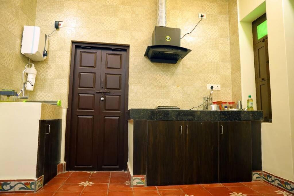 Heritage Home With 2 Bed/2 Bath With Kitchen In A Residential Neighborhood. Madurai Exterior foto