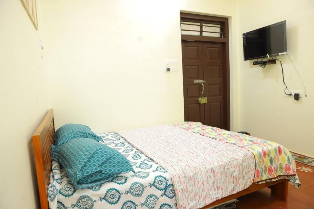 Heritage Home With 2 Bed/2 Bath With Kitchen In A Residential Neighborhood. Madurai Exterior foto